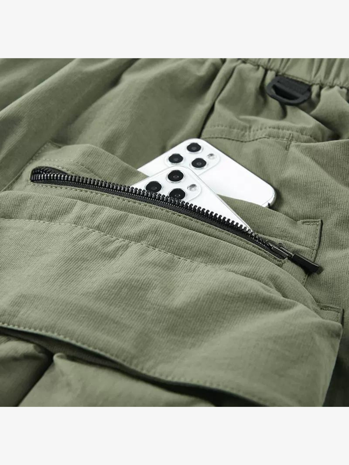 Functional Multi Pockets Buckle Belt Cargo Shorts