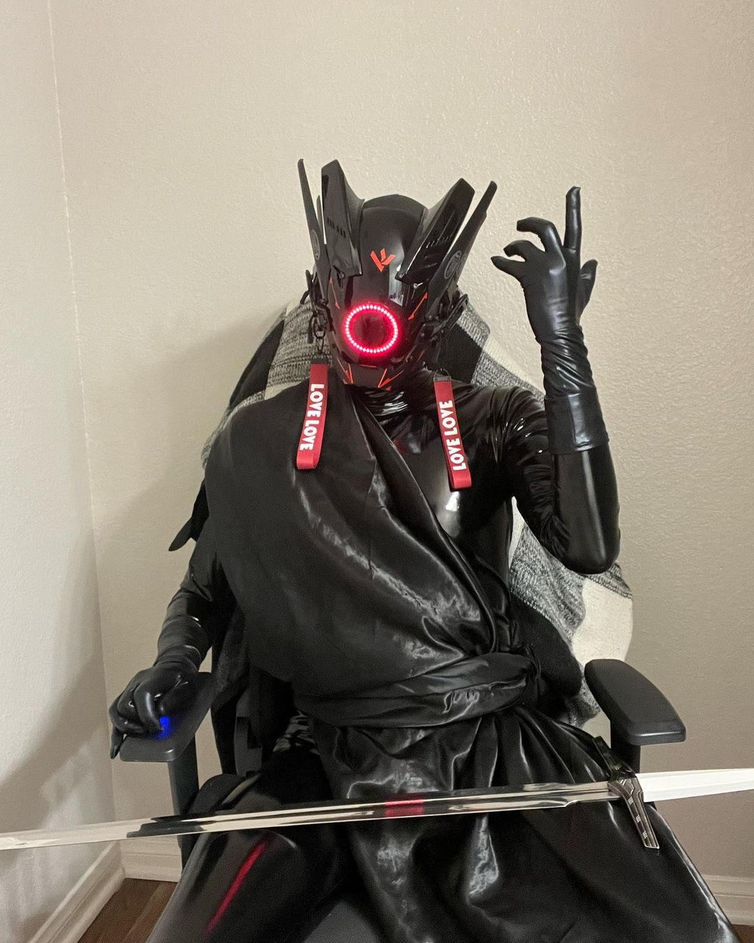To Cyberpunk handmade LED mask