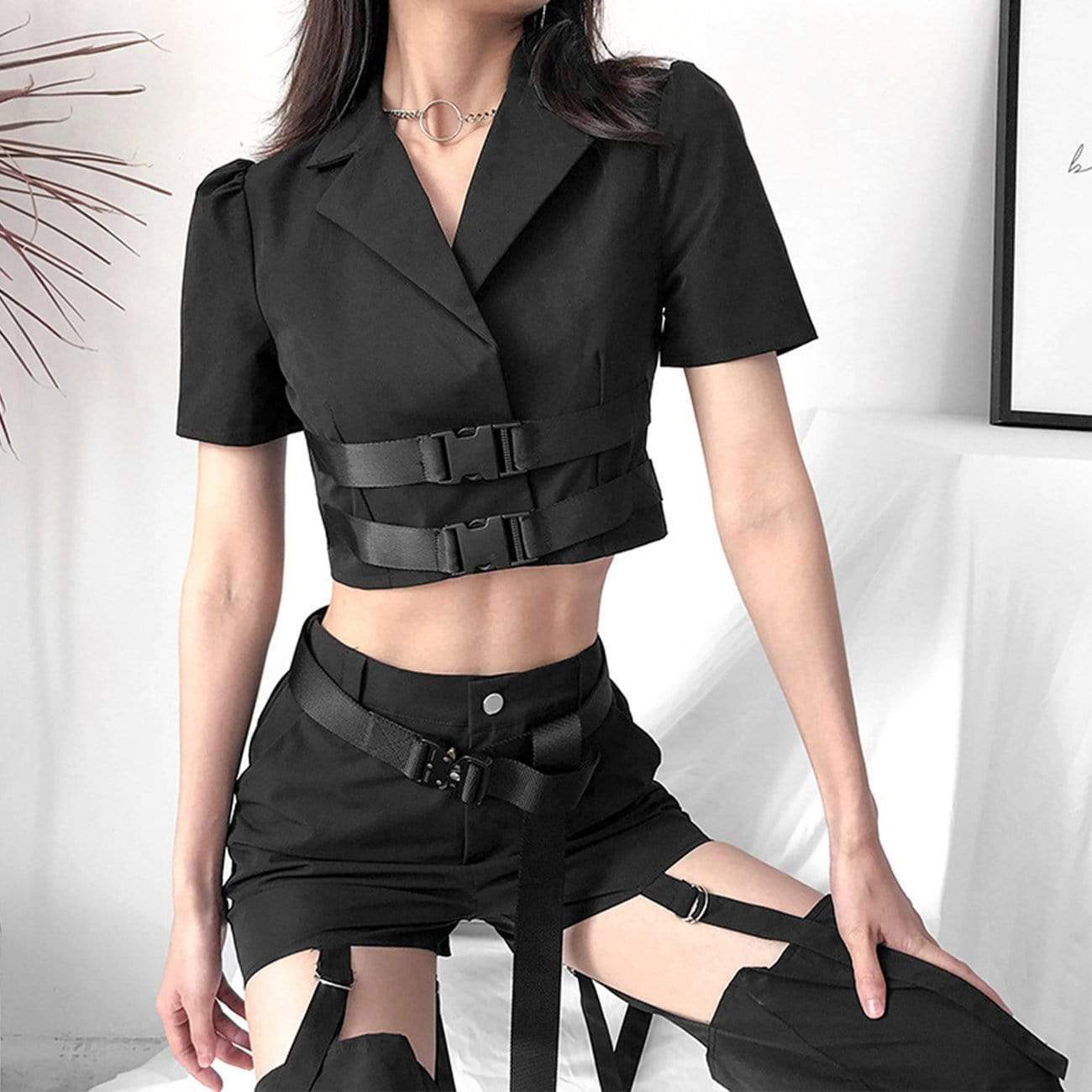 TO Classic Buckle Tape Belts Crop Top