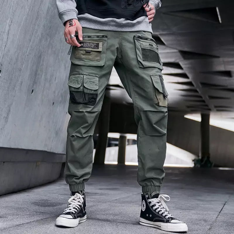 TO Multi-Pocket Techwear Cargo Pants