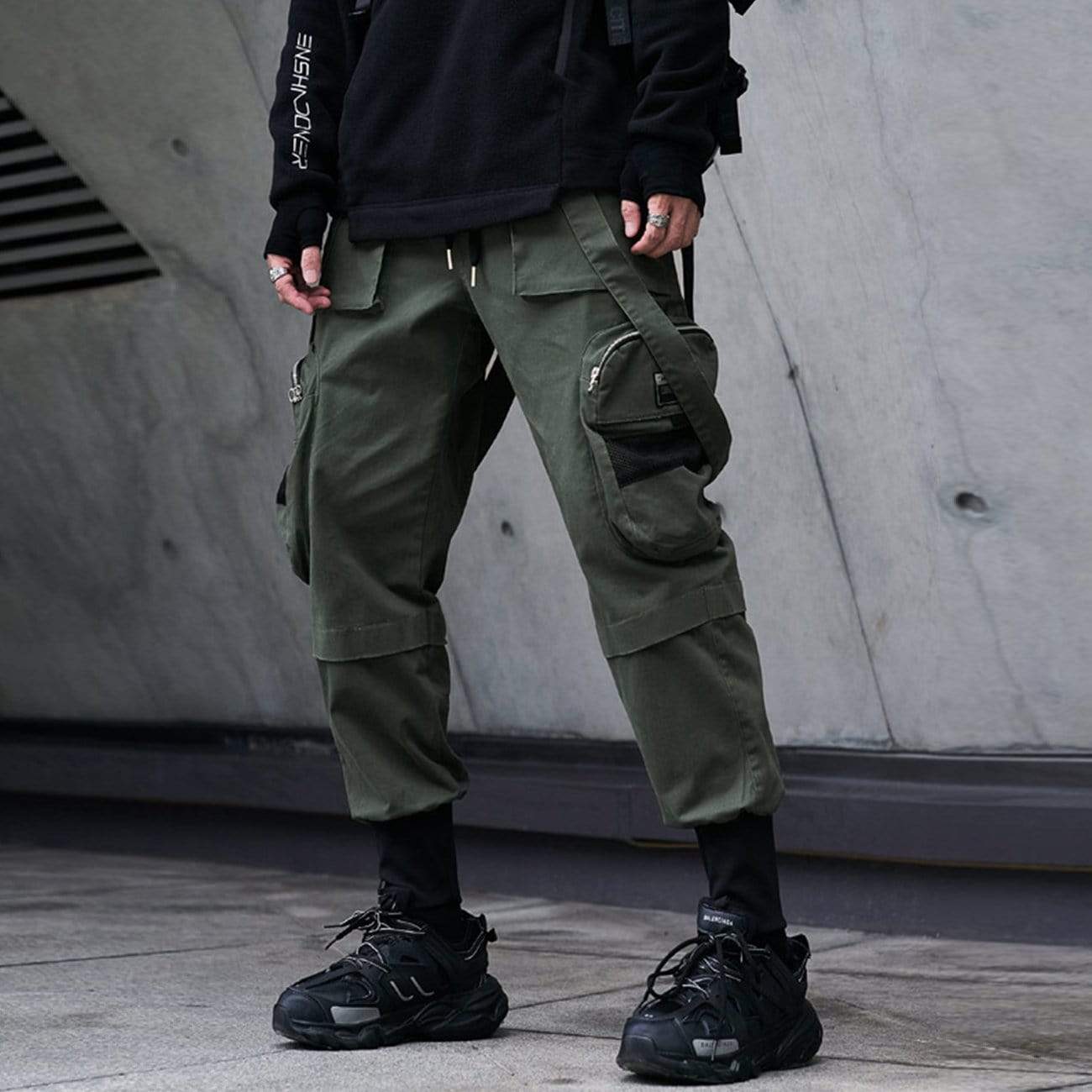 TO Function Buttons Ribbons Stereoscopic Pockets Cargo Pants