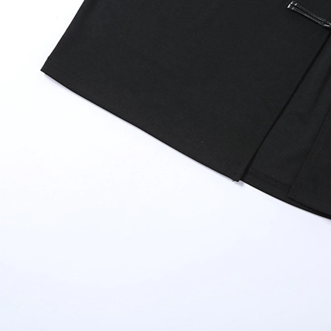 TO Slim Fit Buckle Skirt