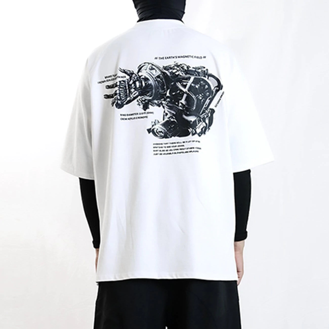 TO Three-dimensional Armed Mech Graphic Tee