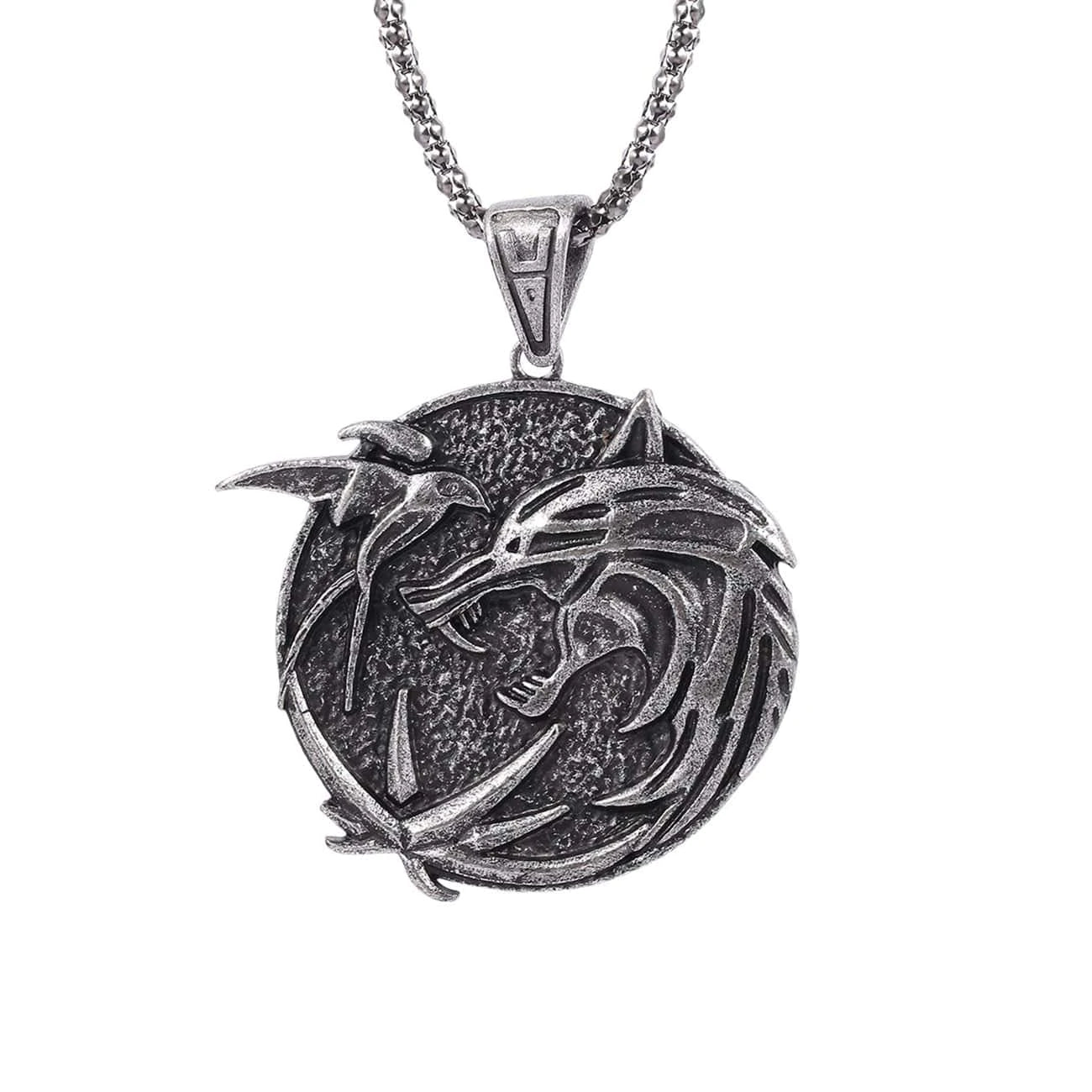 TO Witcher Wolf Head Necklace