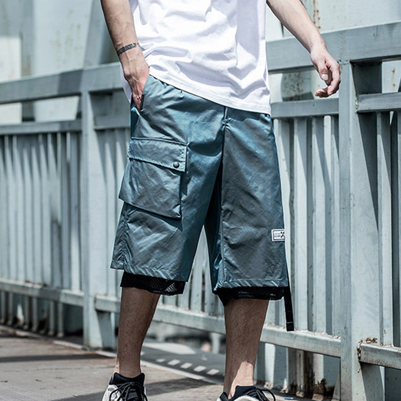 TO Color Gradient Shorts