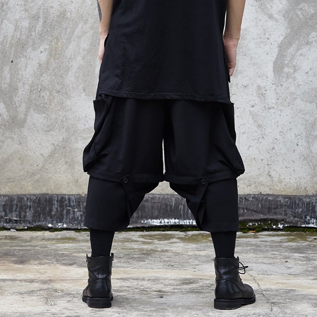 TO Dark Patchwork Oversized Ankle-Length Pants