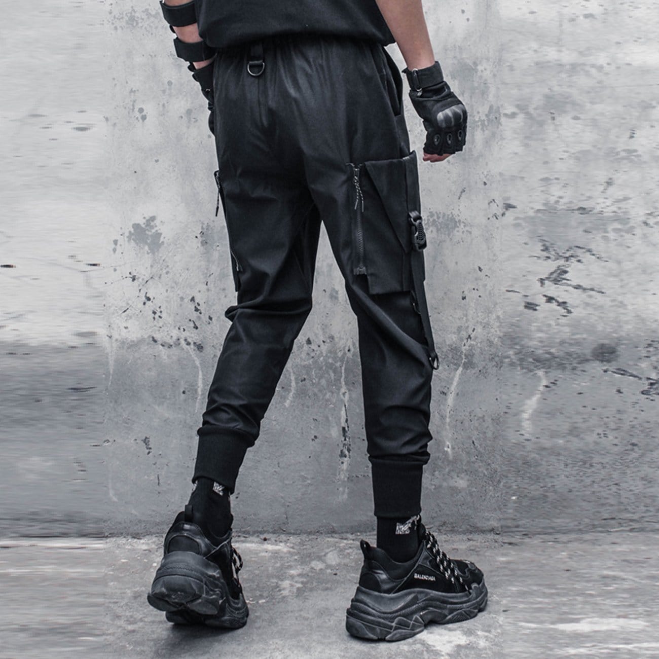 TO Functional Detachable Pocket Ribbons Cargo Pants