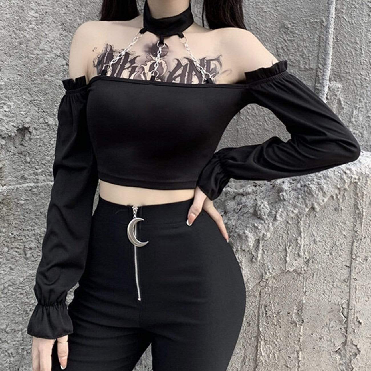 TO One-Shoulder Chain Halterneck Long Sleeve Tee