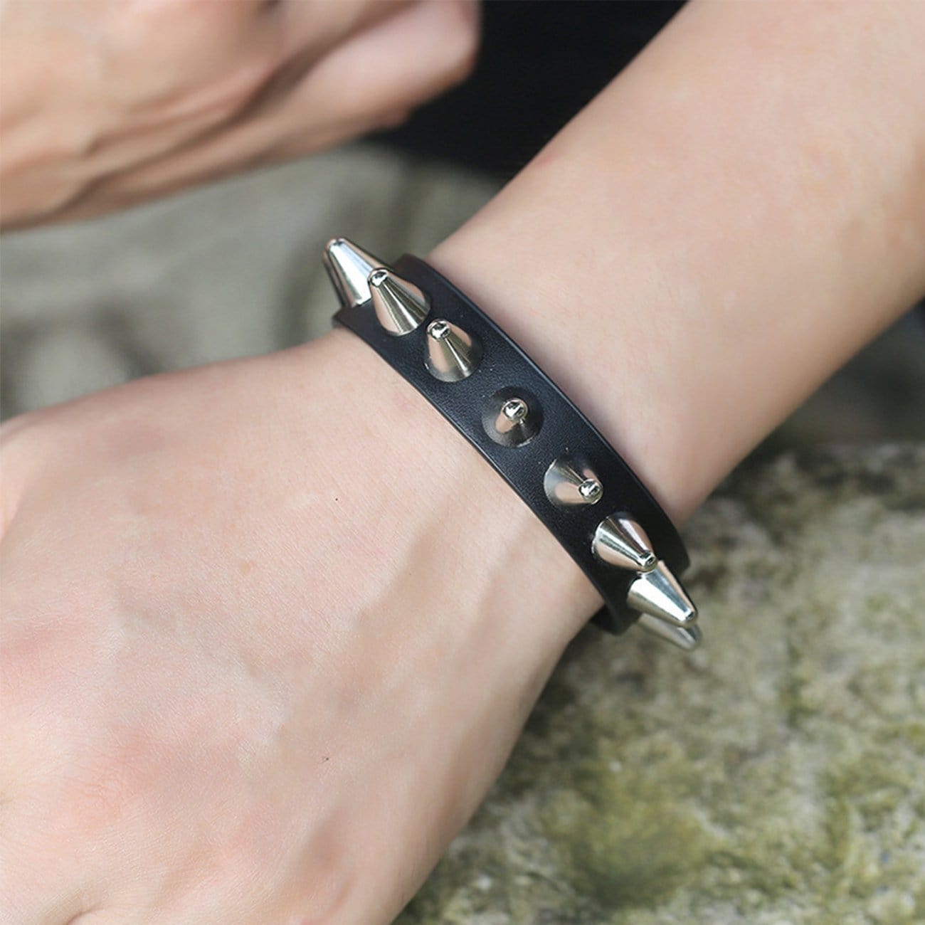 TO Punk Personality Spiked  Leather Bracelet