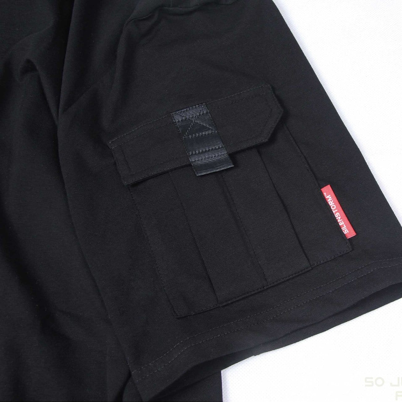TO Cyberpunk Functional Pocket Cotton Tee