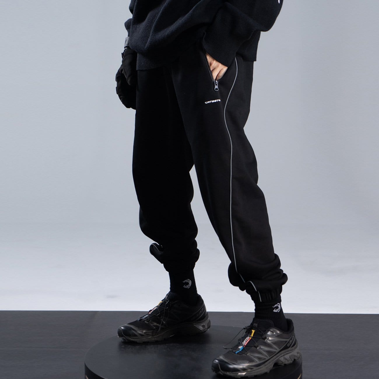 TO Side Reflective Pants
